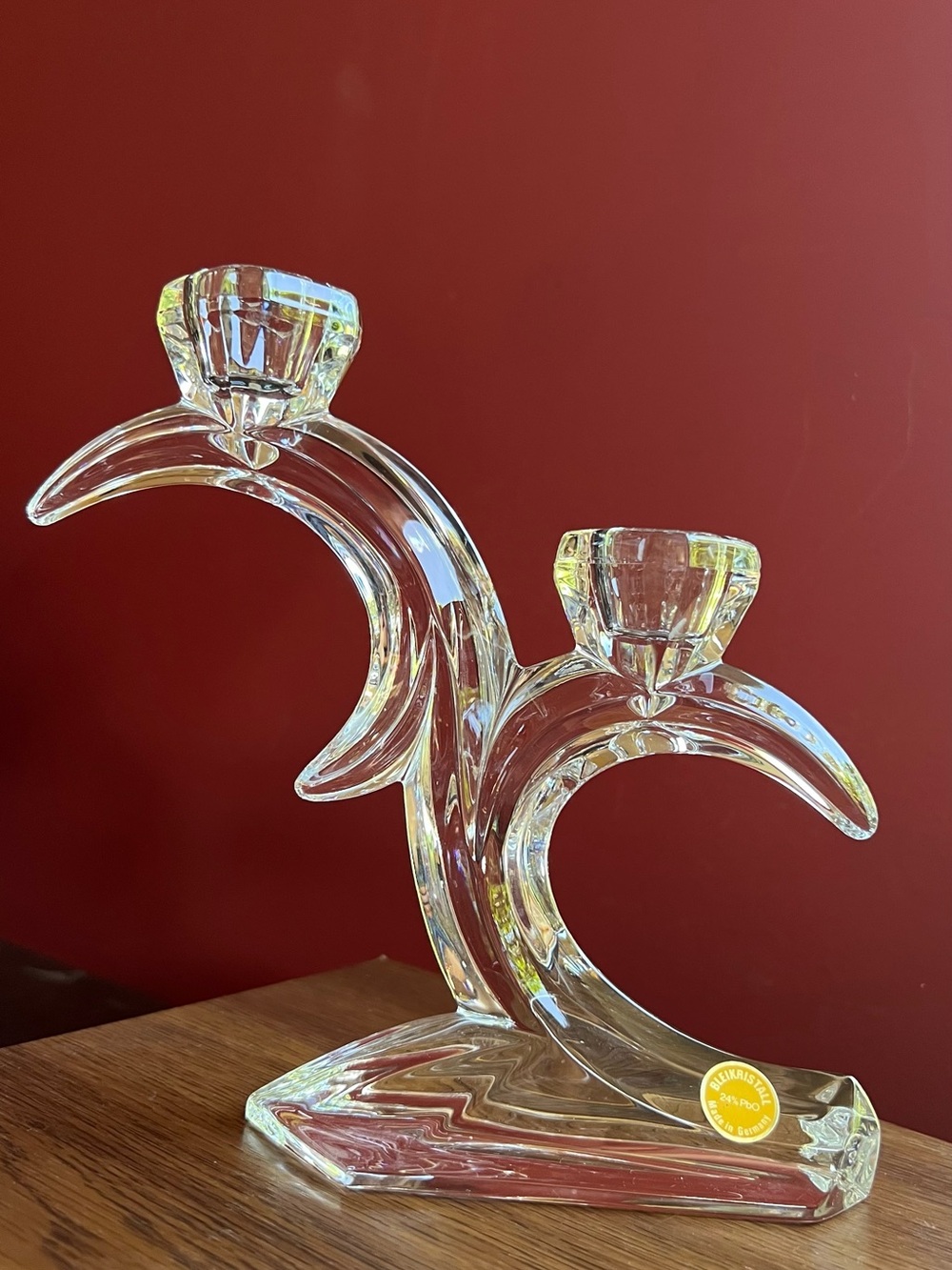 Elegant Clear Glass Double Wave Candleholder